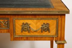 Louis XVI Style Bureau Plat - 735919