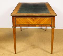 Louis XVI Style Bureau Plat - 735922