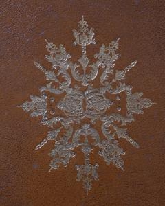 Louis XVI Style Writing Table in Walnut with Leather Top and Bronze Details - 4507296