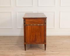 Louis XVI Walnut Chest of Drawers with Brass Inlay France Late 18th Century - 4451671