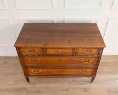 Louis XVI Walnut Chest of Drawers with Brass Inlay France Late 18th Century - 4451672