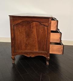 Louis XVI Walnut Commode Italy circa 1790 - 4462825