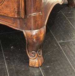 Louis XVI Walnut Commode Italy circa 1790 - 4462829