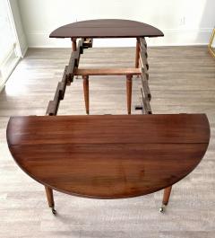 Louis XVI Walnut Extension Dining Table France circa 1780 1795 - 4788822