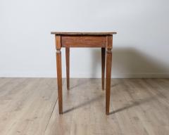 Louis XVI Walnut Table with Inlaid Top Emilia Late 18th Century - 4214826