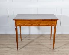 Louis XVI Writing Desk in Walnut Cherrywood and Marquetry Italy 18th Century - 4397074