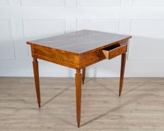 Louis XVI Writing Desk in Walnut Cherrywood and Marquetry Italy 18th Century - 4397082