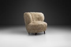 Lounge Chair in Longhair Sheepskin Europe Late 20th Century - 4691887