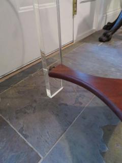 Lovely Walnut Lucite Side End Table Mid Century Modern - 1549140