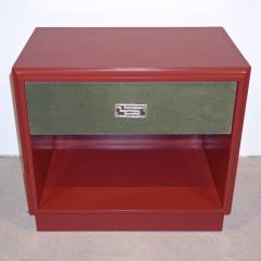 Luciano Frigerio 1970s Italian Green Leather Burgundy Side Tables with Mirror and Bronze Accents - 469785