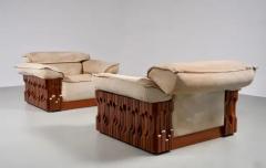 Luciano Frigerio Luciano Frigerio Norman Two Lounge Chairs in Walnut and Suede Italy 1968 - 3796712