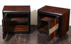 Luciano Frigerio Pair of Vintage Luciano Frigerio Nightstands - 1664134