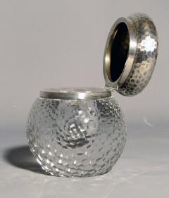 Lucien Gaillard Rare inkwell in carved crystal and worked silver by Lucien Gaillard - 915620