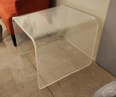 Lucite End Table - 2887384