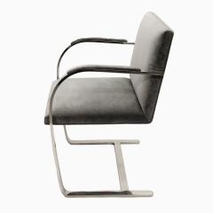 Ludwig Mies Van Der Rohe Brno Flat Bar Chair Upholstered in Light Gray Velvet Steel Frame - 3882303