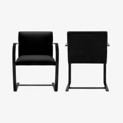 Ludwig Mies Van Der Rohe Brno Flat Bar Chair in Noir Velvet Obsidian Gloss Frame - 610567