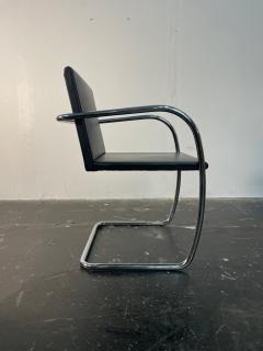 Ludwig Mies Van Der Rohe Brno chair with tubular steel frame by Ludwig Mies Van Der Rohe for Knoll - 3945361