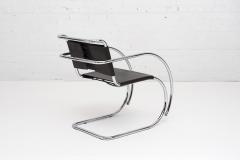 Ludwig Mies Van Der Rohe Ludwig Mies Van Der Rohe Brown Leather MR chair - 1738398