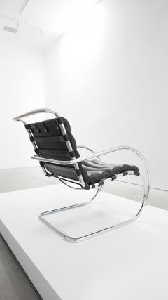 Ludwig Mies Van Der Rohe MR Lounge Chair with Chrome Steel Frame - 455209