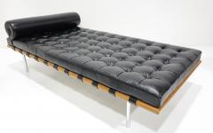 Ludwig Mies Van Der Rohe Mies van der Rohe for Knoll Barcelona Daybed Couch in Black Leather - 3880322