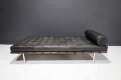 Ludwig Mies Van Der Rohe Mies van der Rohe for Knoll Barcelona Daybed in Black Leather - 2008036