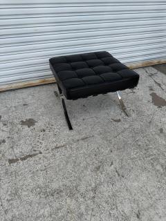 Ludwig Mies Van Der Rohe Mies van der Rohe for Knoll Black Tufted Leather Barcelona Ottoman - 4232278