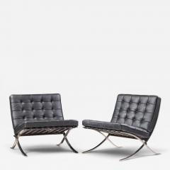 Ludwig Mies Van Der Rohe Mies van der Rohe for Knoll Mid Century Barcelona Chairs Pair - 4662039