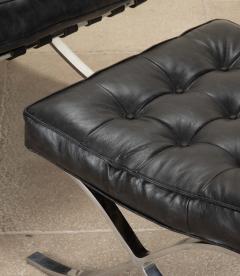 Ludwig Mies Van Der Rohe Pair of 20th Century Easy Chairs in the Style of Mies van der Rohe - 4505398