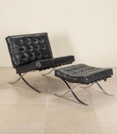 Ludwig Mies Van Der Rohe Pair of 20th Century Easy Chairs in the Style of Mies van der Rohe - 4505404