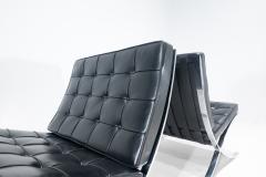 Ludwig Mies Van Der Rohe Pair of Black Leather Barcelona Chairs by Mies Van Der Rohe for Knoll - 2941626