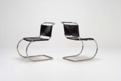 Ludwig Mies Van Der Rohe Pair of Ludwig Mies van der Rohe for Knoll MR10 Chairs 1970 c  - 4634893