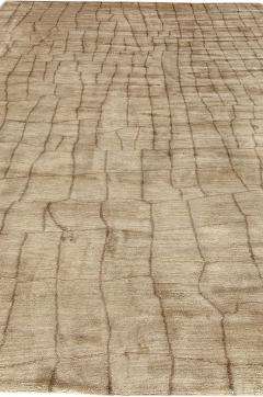 Luxurious Silk Rug with Grey Crocodile Skin Design - 3587131