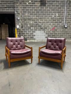 M veis Cimo Brazilian Modern Armchair Pair in Purple Leather Hardwood Cimo Brazil 1960 - 3193597