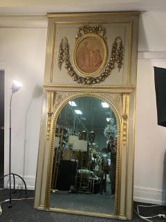 MAGNIFICIENT MONUMENTAL CARVED GILT CREAM TRUMEAU MIRROR WITH OVAL PAINTING - 3950750