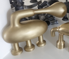 MARK HADJIPATERAS Turtle big 2011 001 2011 - 3421902