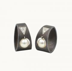 MARSH BLACKENED STAINLESS STEEL EARRINGS WITH PEARLS AND DIAMONDS CIRCA 1930 - 2620940