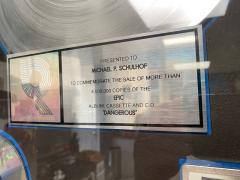 MICHAEL JACKSON DANGEROUS PLATINUM RECORD AWARD - 1931686