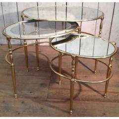 MID CENTURY BRASS OVAL NESTING TABLES - 795941