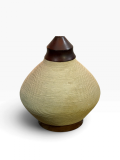 MODERN CERAMIC ROPE DESIGN WALNUT LAMP WITH WOODEN SLATS LUREX SHADE - 4779452