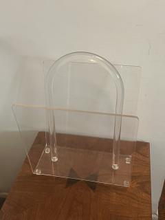 MODERN LUCITE MAGAZINE RACK - 3916211