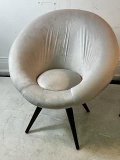 MODERNIST ROUND VELVET CHAIRS WITH SPLAYED LEGS - 2822067