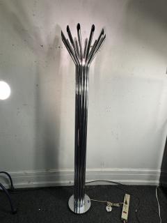 MODERNIST TUBULAR CHROME SPRAY FLOOR LAMP - 4496372