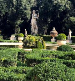 Magnificent Italian Fontaine Sculpture of God Neptune - 1507986