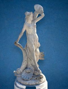 Magnificent Italian Fountain Sculpture of Goddess with Delphines - 4625272