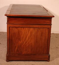 Mahogany Pedestal Desk From The 19th Century - 3733376