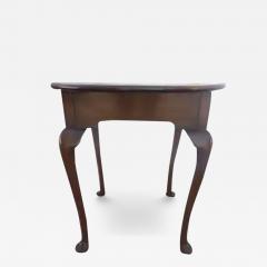 Mahogany Round Table - 3930989