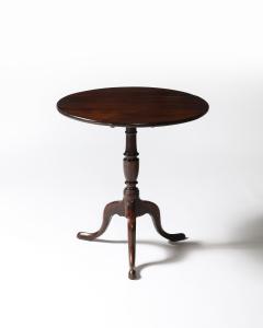 Mahogany Tilt Top Round Table England 19th C - 4210195