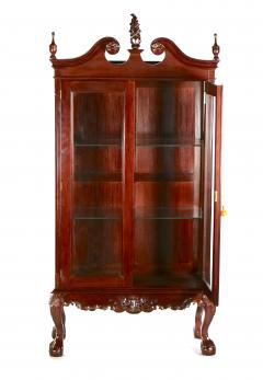 Mahogany Wood Chippendale Style Display Cabinet - 3076586