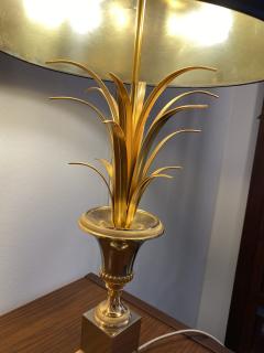 Maison Charles Mid Century Modern Brass Table Lamp in the Style of Maison Charles - 2593065