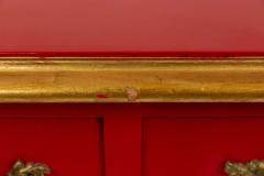 Maison Jansen Maison Jansen French Louis XV Style Red Lacquered Gilt Trimmed Bookcase - 4650444